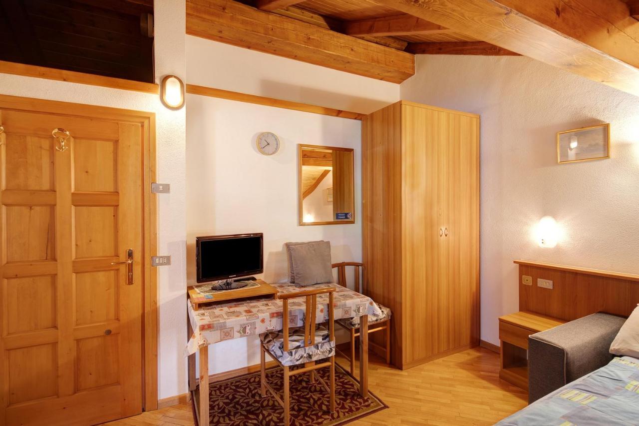 Baita Campacc Vago Apartment Livigno Ngoại thất bức ảnh