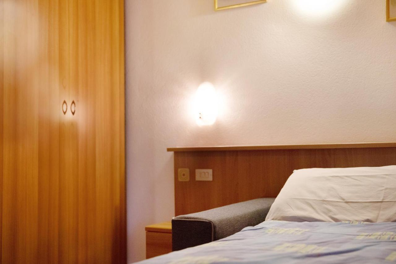 Baita Campacc Vago Apartment Livigno Ngoại thất bức ảnh
