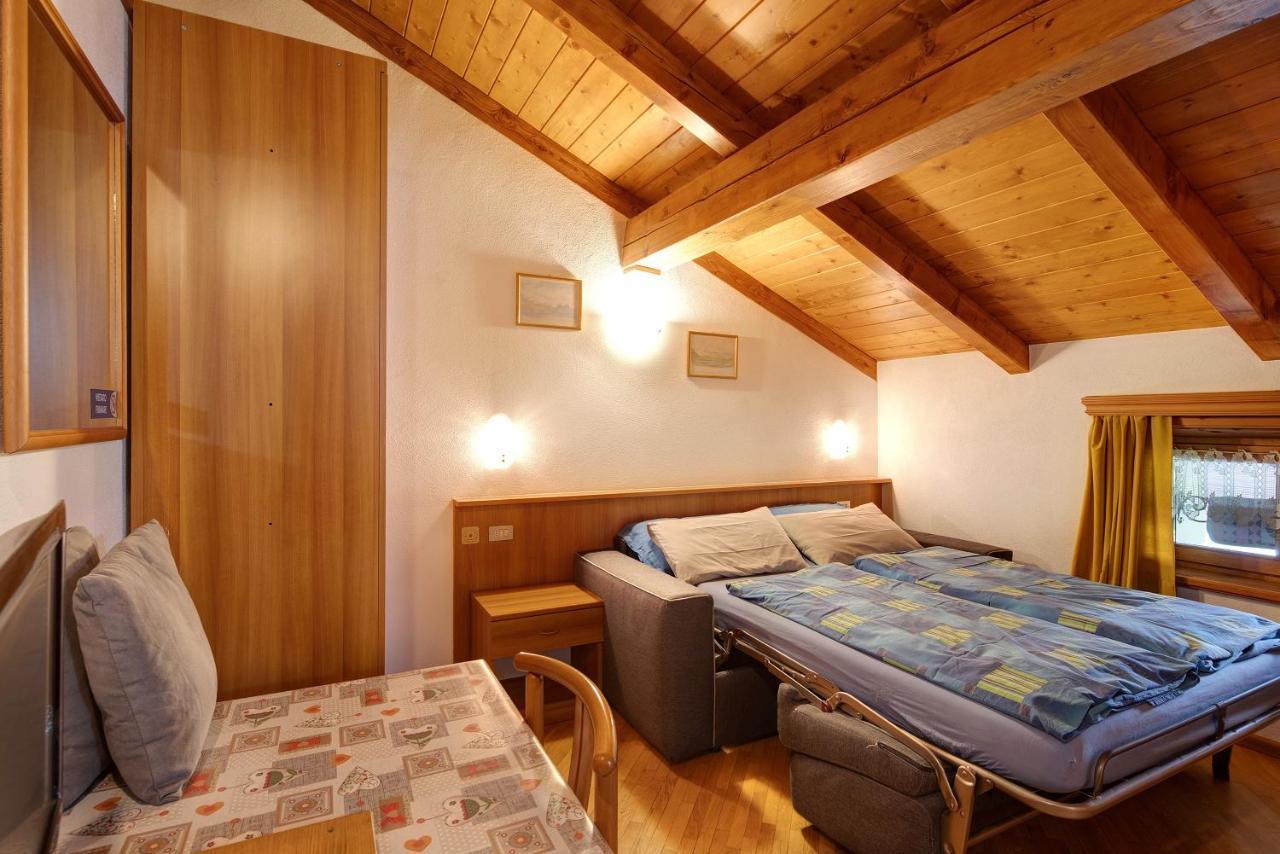 Baita Campacc Vago Apartment Livigno Ngoại thất bức ảnh